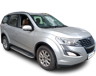 Mahindra XUV500-img